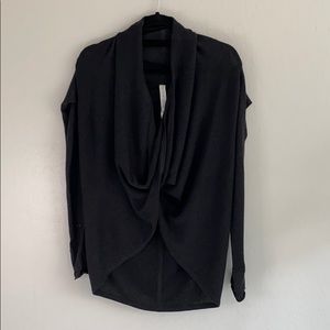 Lululemon Iconic Wrap surplice charcoal gray sweater with thumbholes size 4